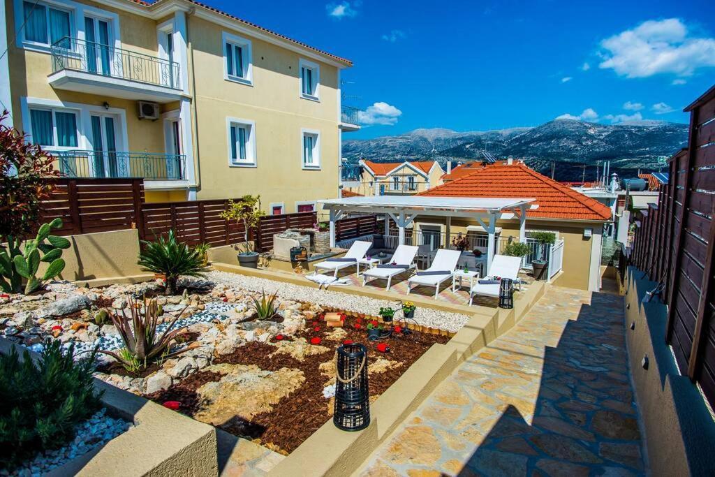 Avocado Villa Offering Peace And Relaxation Αργοστόλι Εξωτερικό φωτογραφία