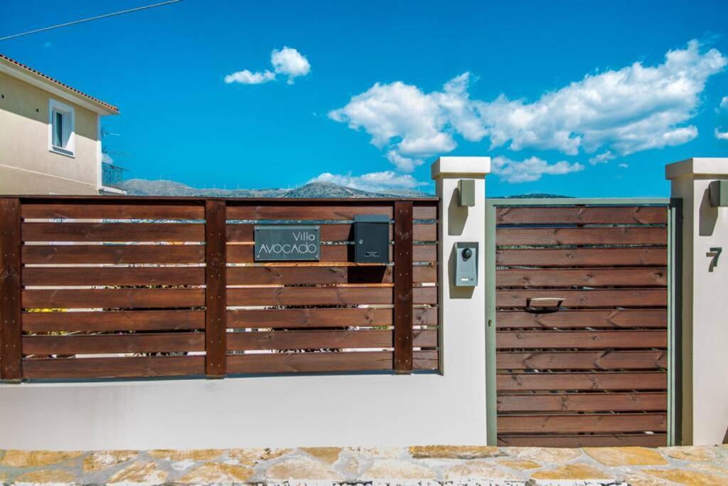 Avocado Villa Offering Peace And Relaxation Αργοστόλι Εξωτερικό φωτογραφία